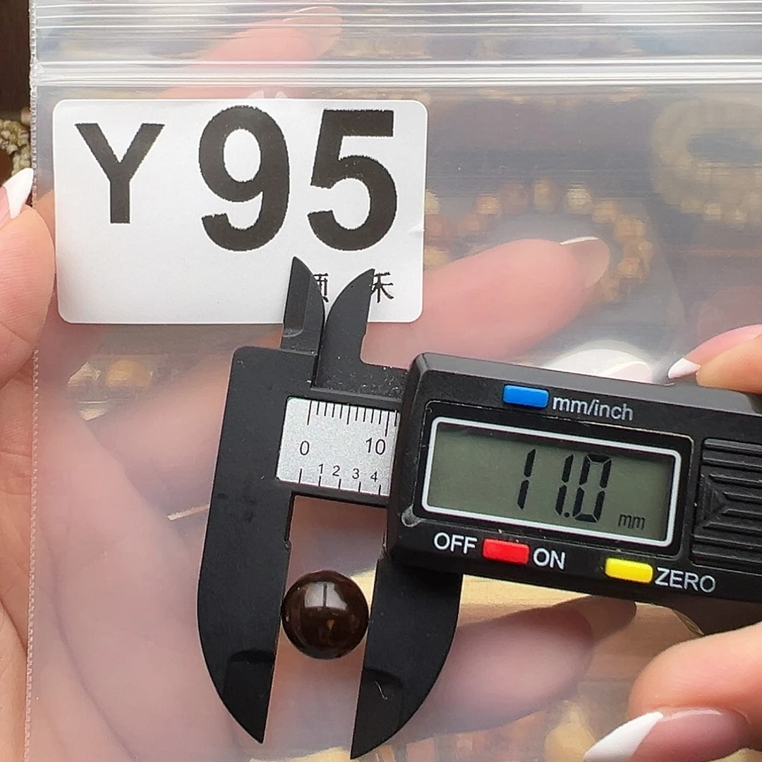 裸石琥珀未镶嵌11