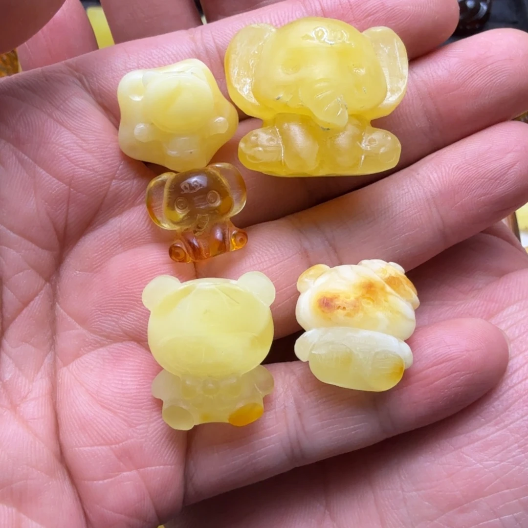 喵***v蜜蜡未镶嵌珠宝奇石