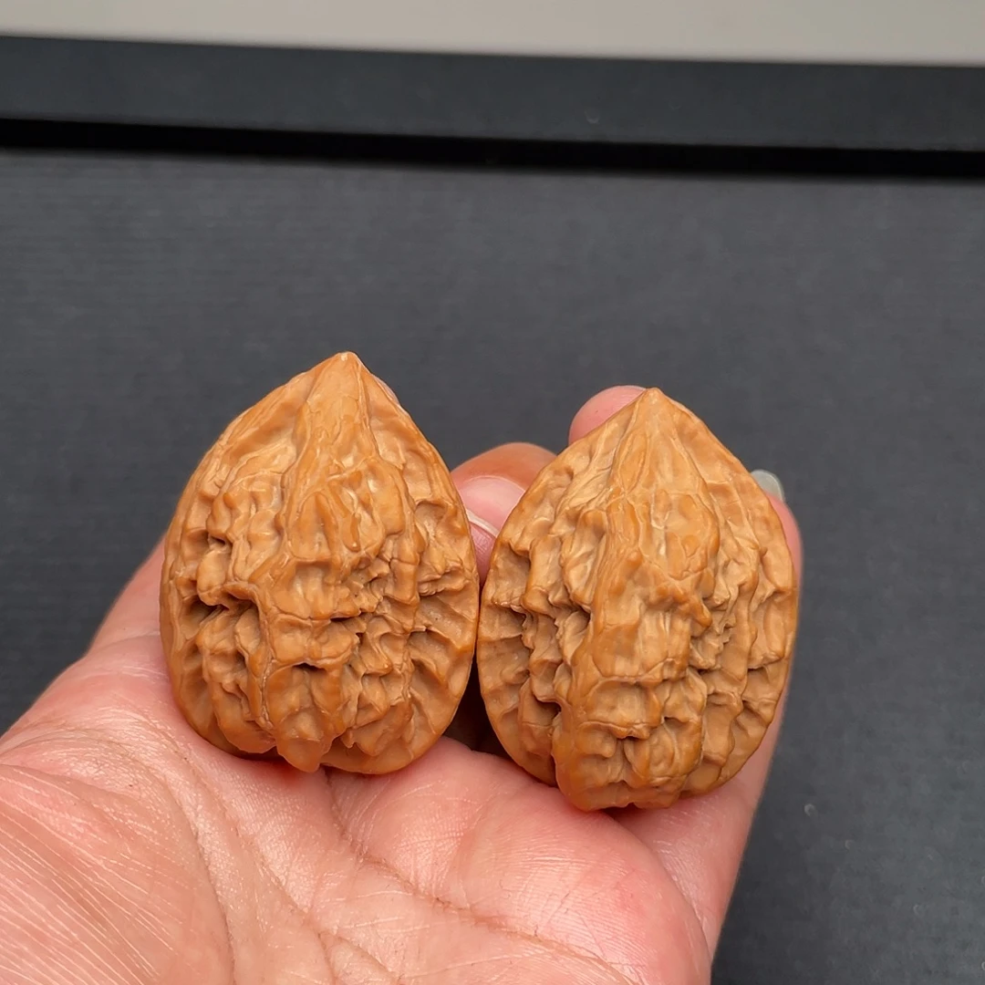 把件猴头核桃34×37×45全品头茬十三陵鸡心XM3555