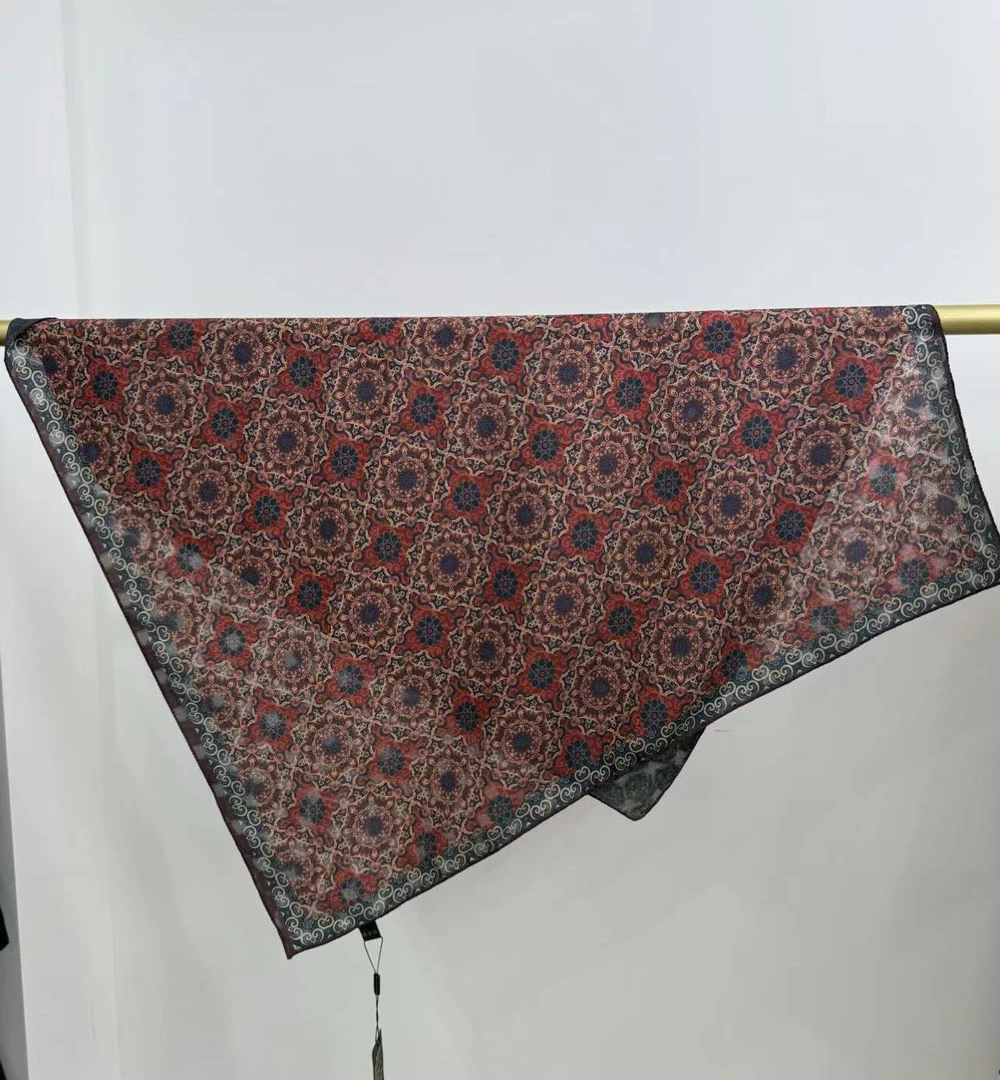 P18【丹锦逸纹】桑波缎双面方巾 85x85 左右围巾