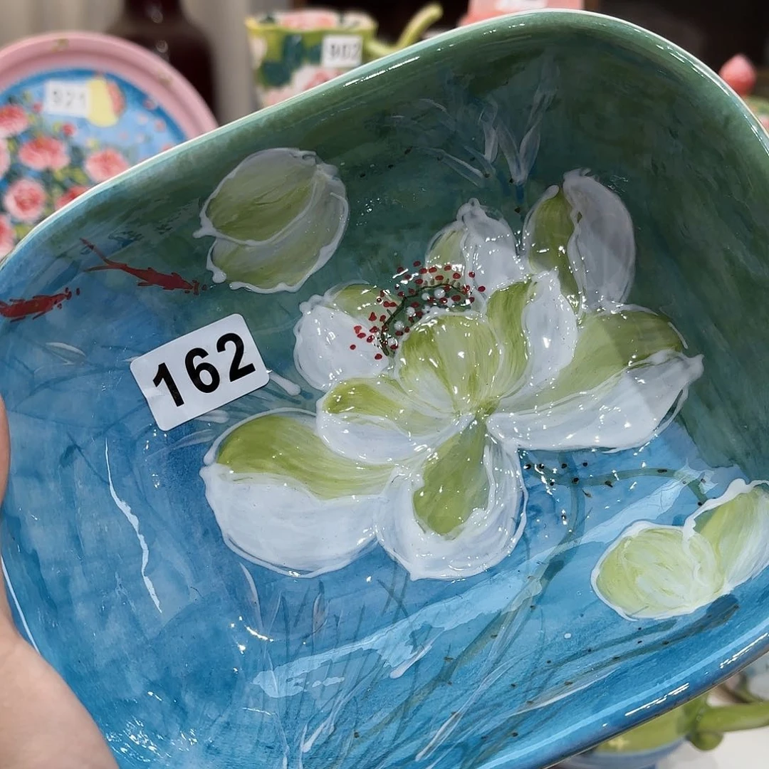 瓷片爱****ehhhhhhhhhhhujjjk