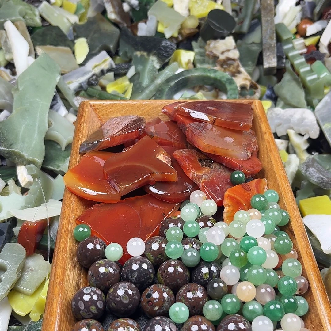 和田玉未镶嵌颈饰手****9