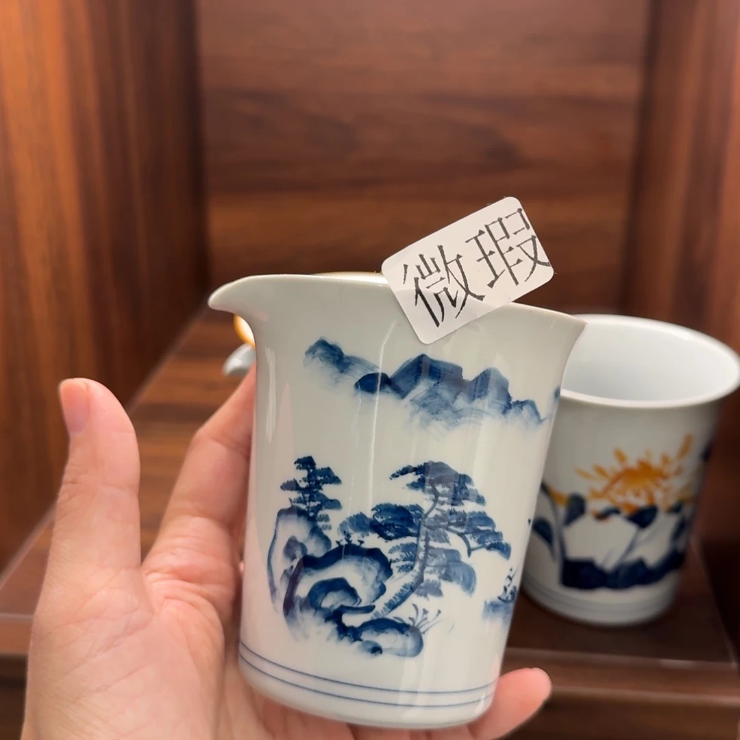 釉下手手绘茶具微瑕