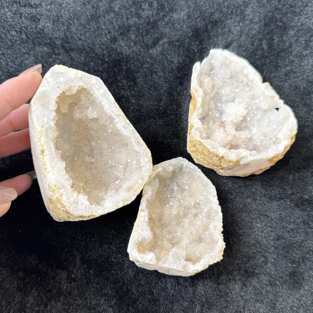 白水晶精华晶洞 消磁（天然珠宝多样性发其一）