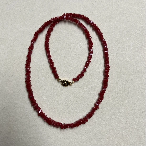 天然科西卡珊瑚牛血色随形项链