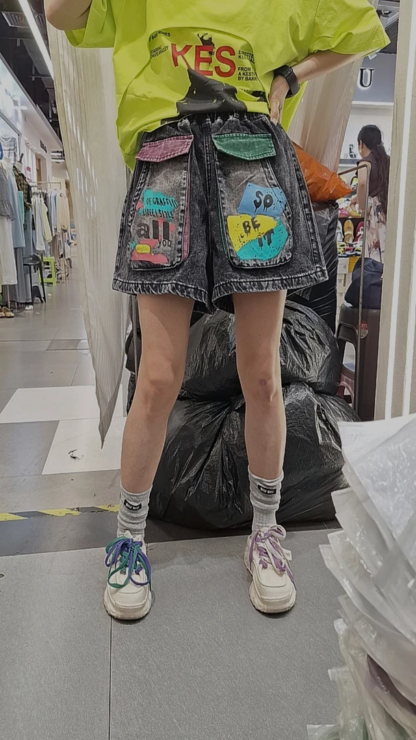 夏季时尚洋气潮牌百搭宽松四分印花牛仔短裤