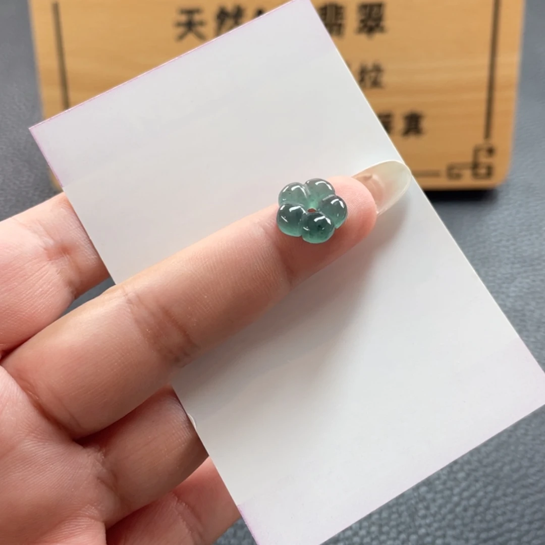 【闪购商品】翡翠散珠有钱花