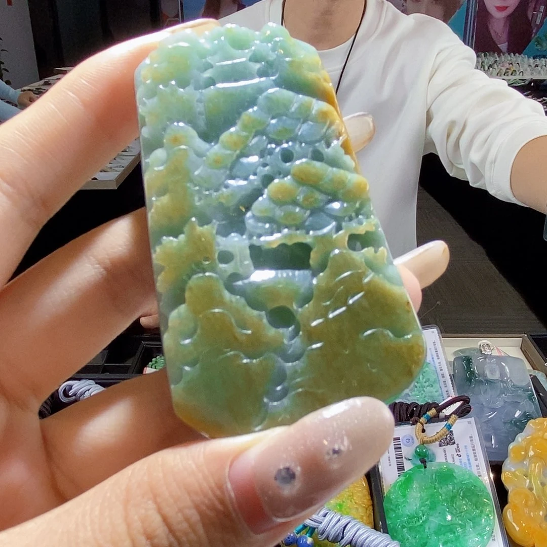 颈饰未镶嵌翡翠翡翠