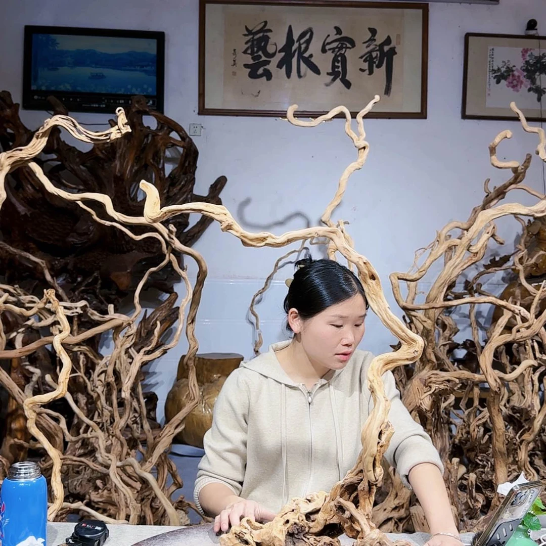 【闪购商品】核桃木/黑胡桃（胡桃木）失***岛