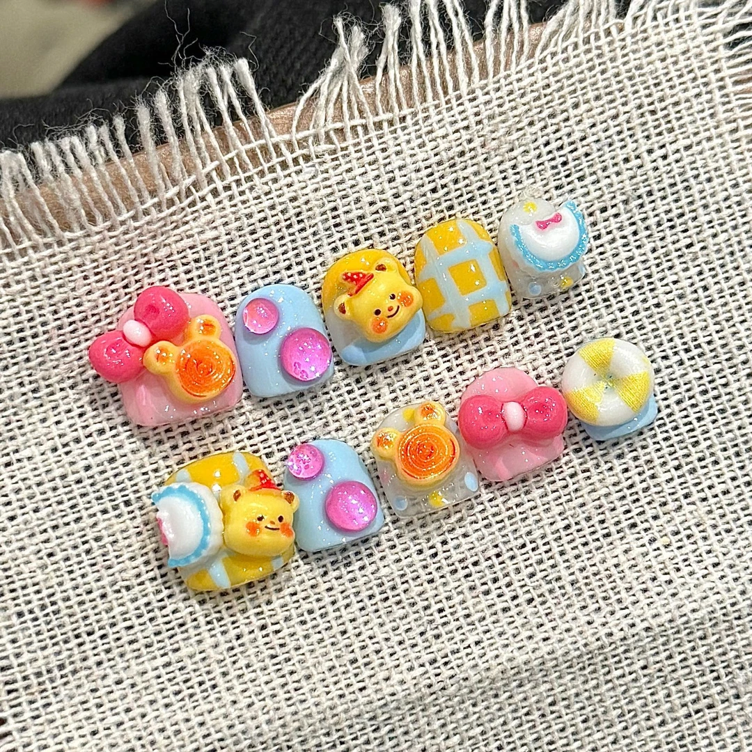 Better「维尼」小朋友手工穿戴甲黄色小熊可爱不伤指甲贴10片