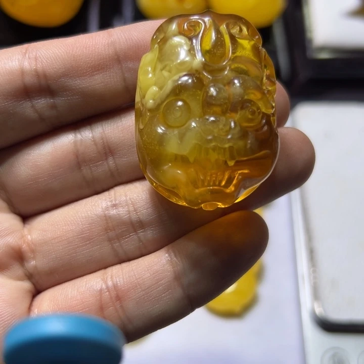 大***｜琥珀未镶嵌颈饰琥珀吊坠