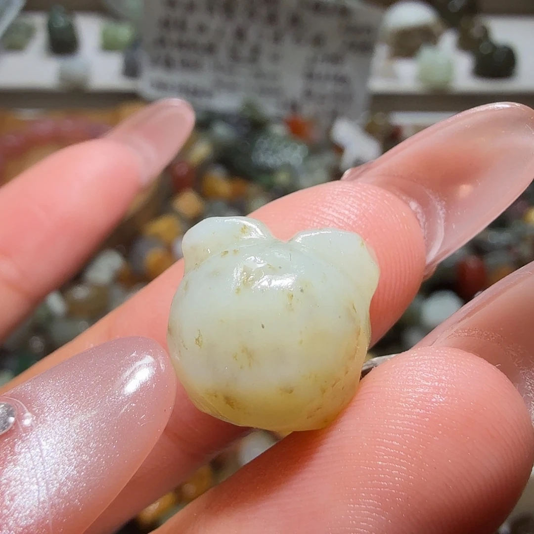 和田玉未镶嵌珠宝奇石