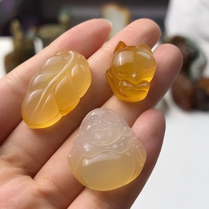 玛瑙/玉髓颈饰未镶嵌