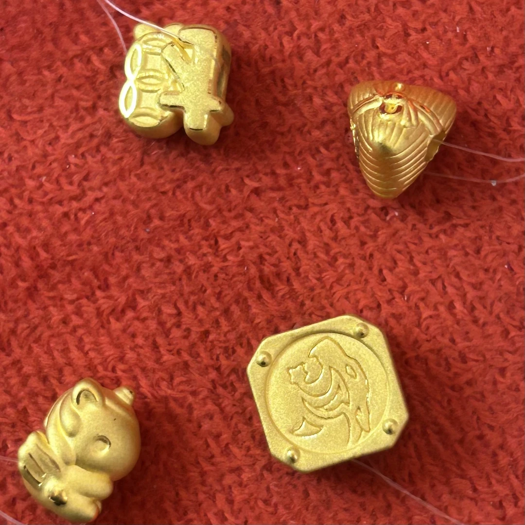 足金可爱简约吊坠