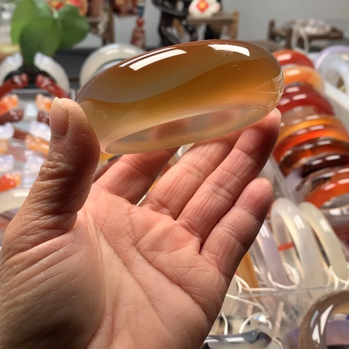 玛瑙/玉髓未镶嵌手镯