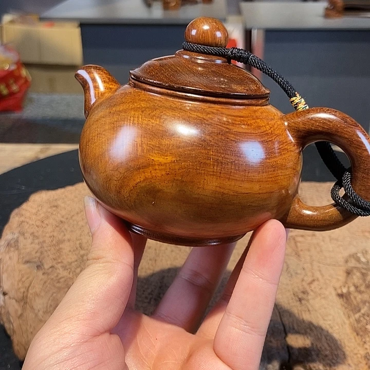 涛***紫檀木类端景台手串