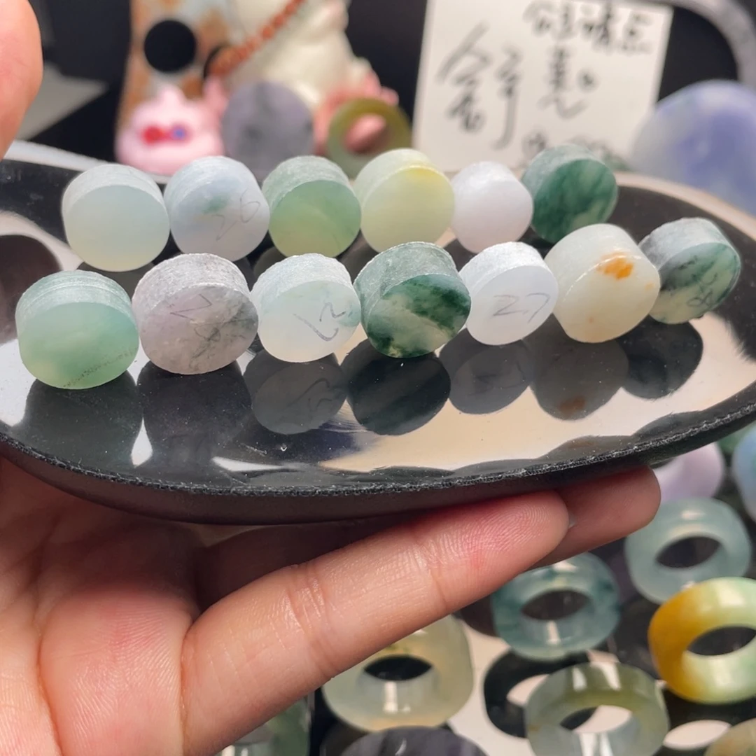 定制翡翠未镶嵌  特色戒心（任选1 包工）