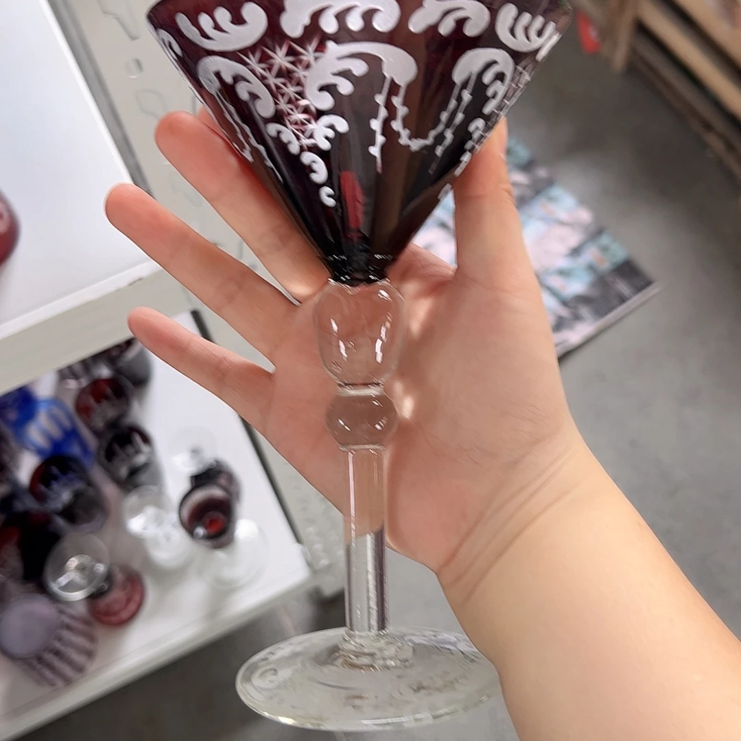 水晶玻璃高脚款微瑕一个
