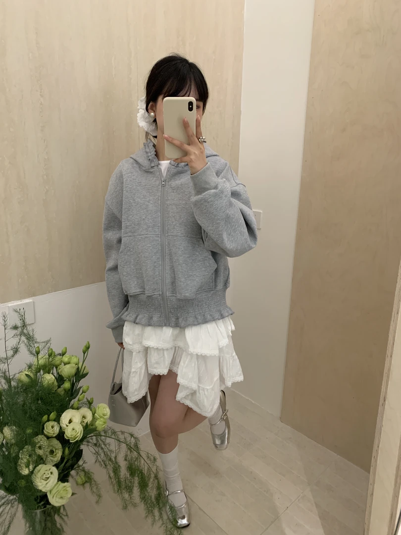 程程推荐【慵懒时光】2025年春季新款治愈系列韩代花边卫衣