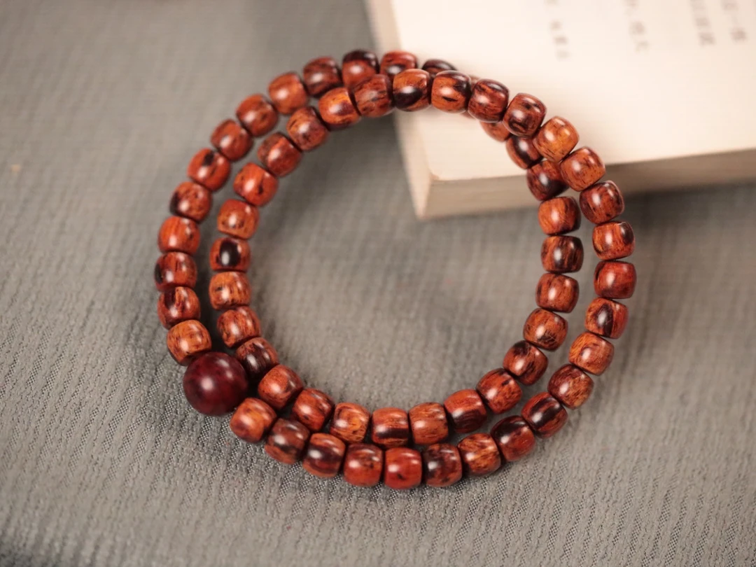 降真香 红降7x8mm直切60颗【顶珠：1.2cm圆珠】【锁骨链】