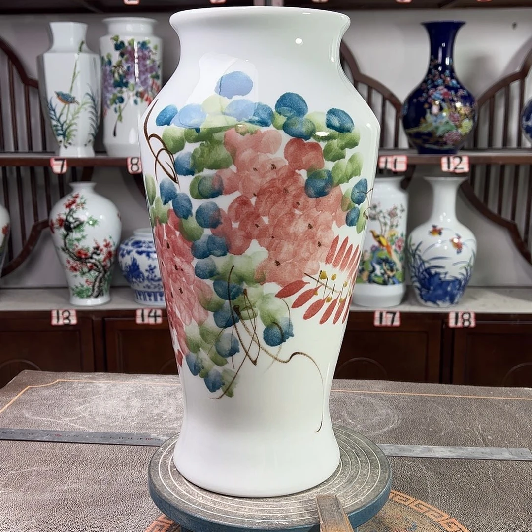 陶摆件景德镇陶瓷大鱼红紫