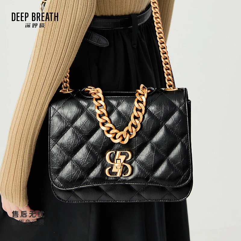 DEEP BREATH深呼吸新款时尚小香风小花饰扣单肩斜挎包女AB10253