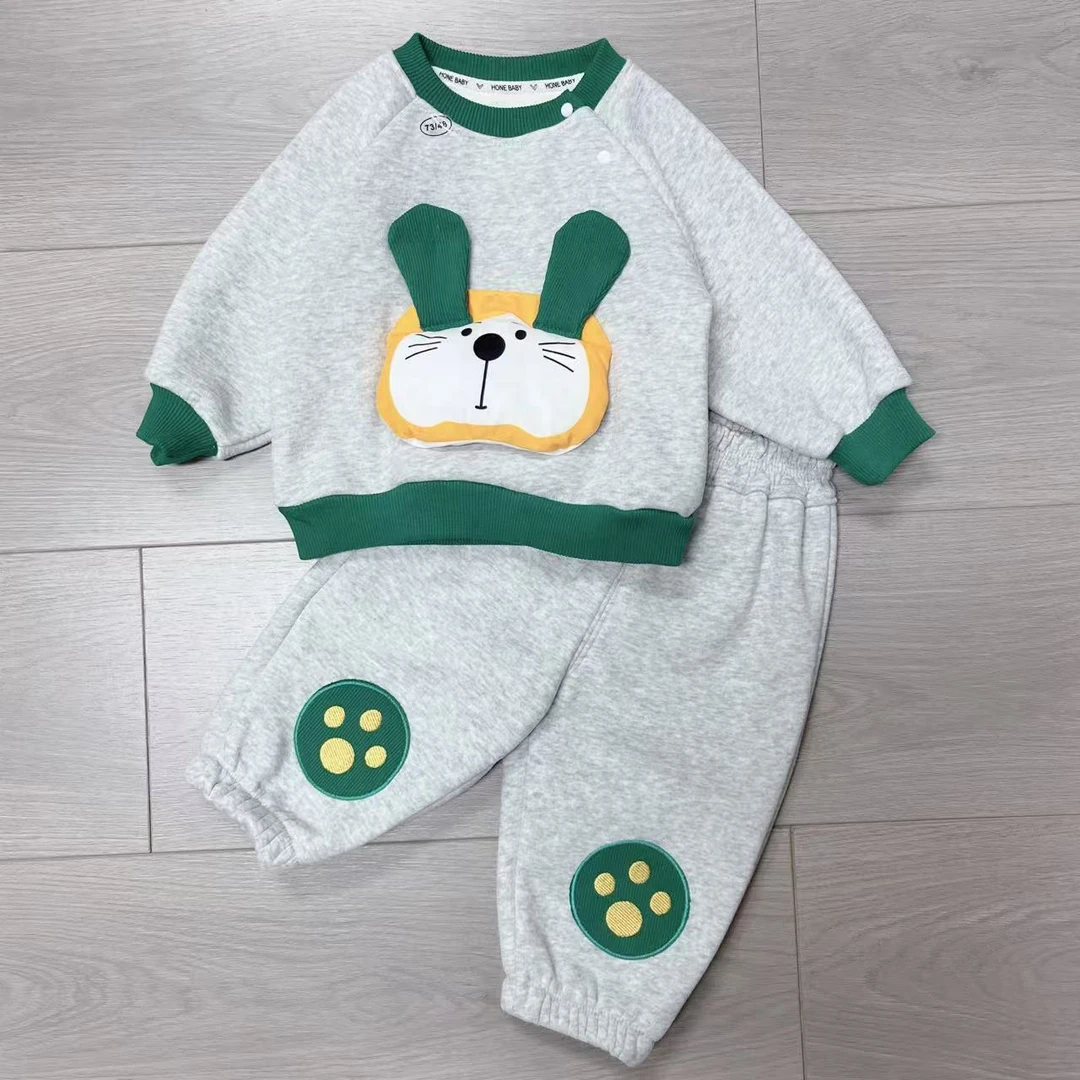 儿童肩开套装小童宝宝加绒休闲两件套衣服 1809