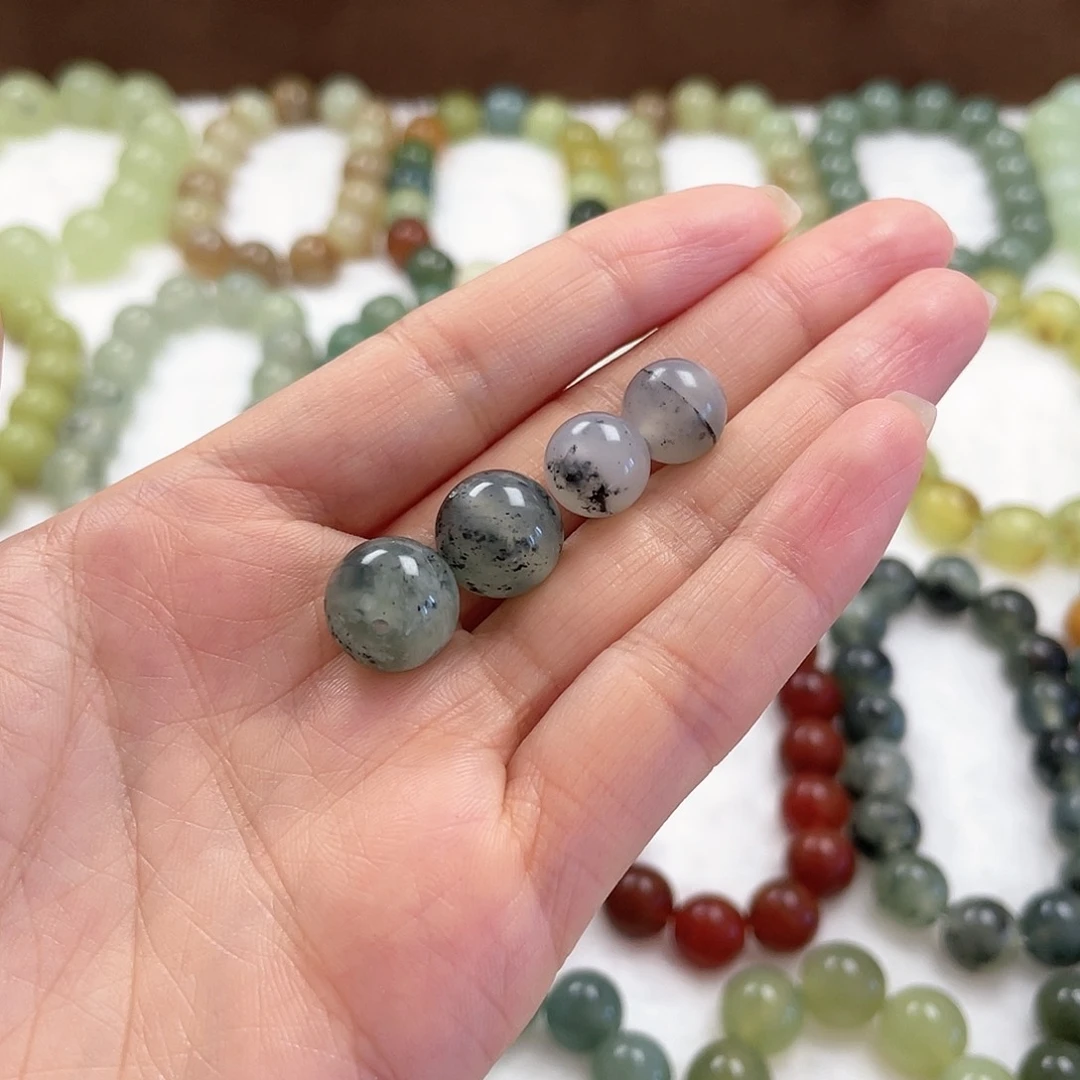 蛇纹石玉手串未镶嵌三***一