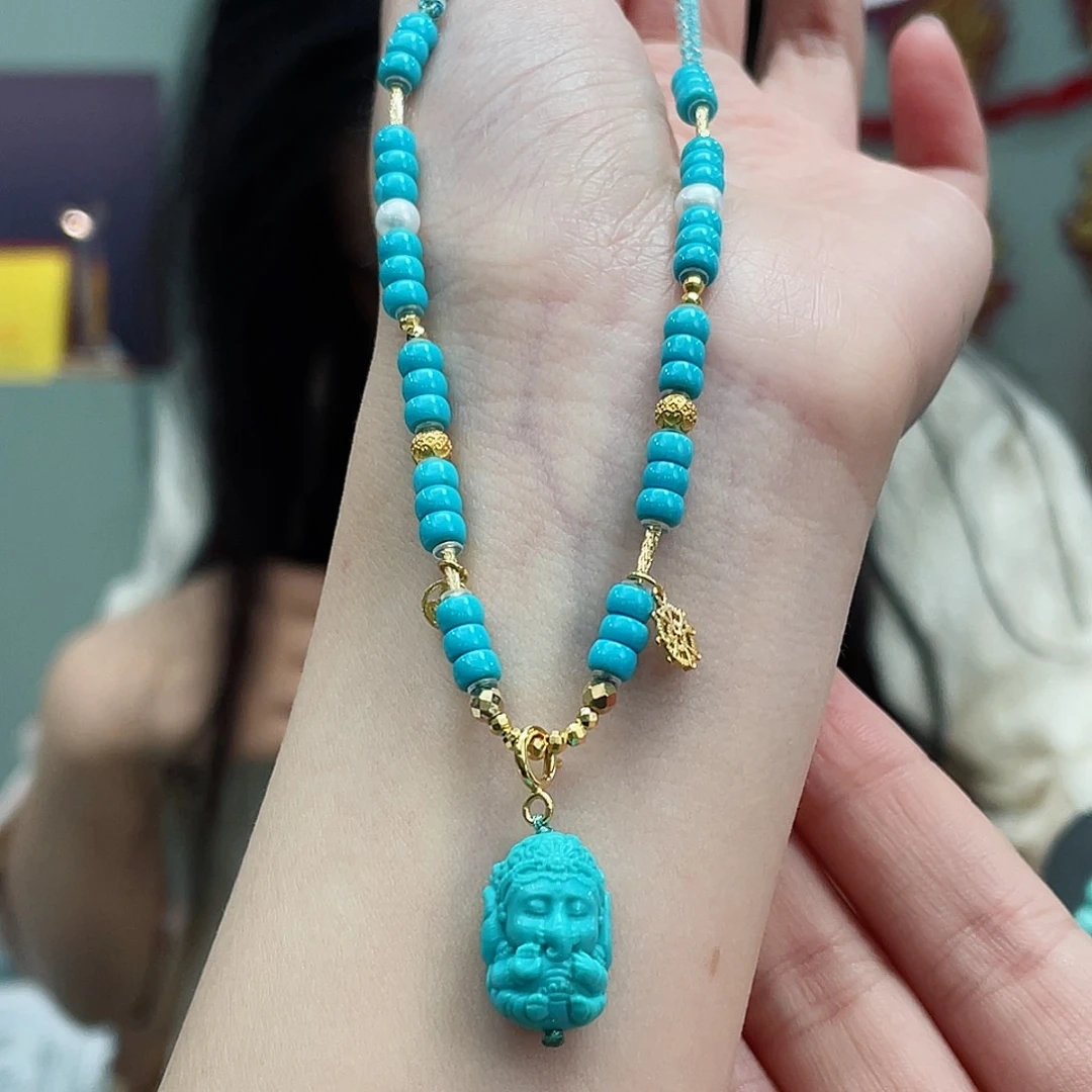 绿松石颈饰18K金镶嵌