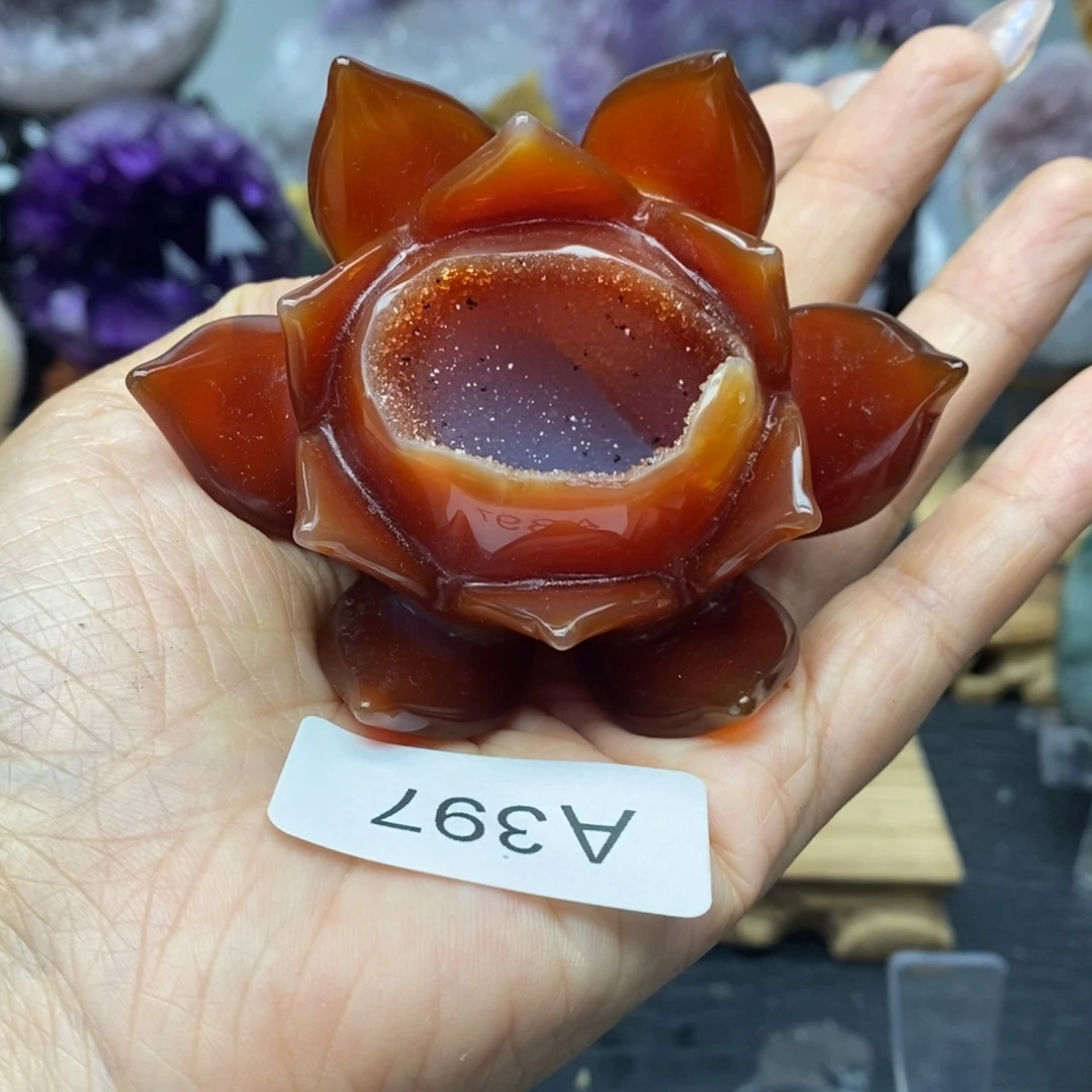未镶嵌水晶大型摆件（非配饰）