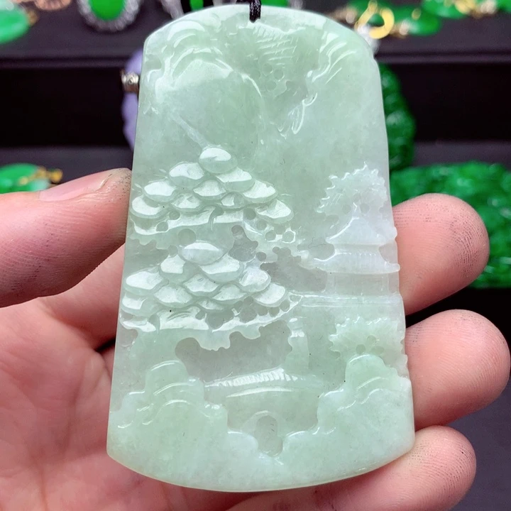 吊坠(不含链)未镶嵌翡翠