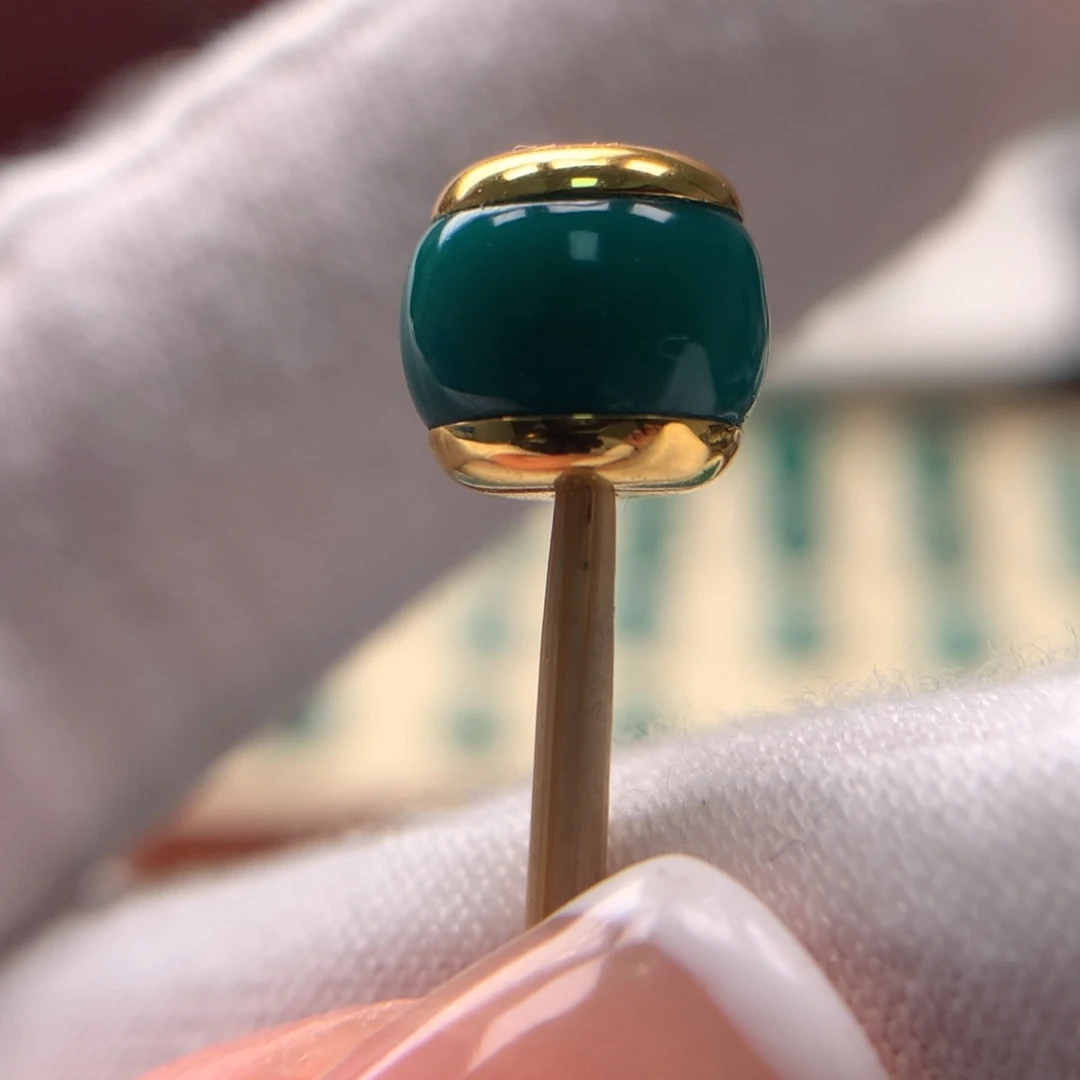 绿松石18K金镶嵌配饰