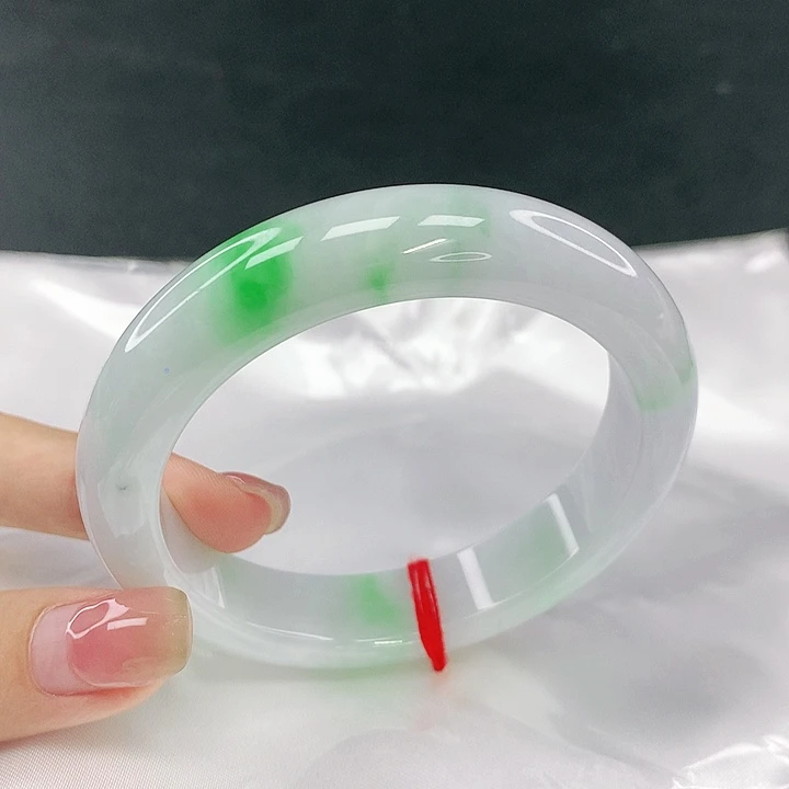 翡翠未镶嵌手镯圈57.5，80132