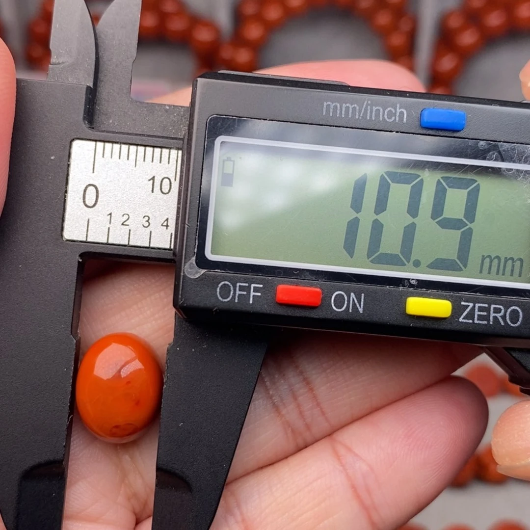 南红玛瑙配饰未镶嵌微瑕