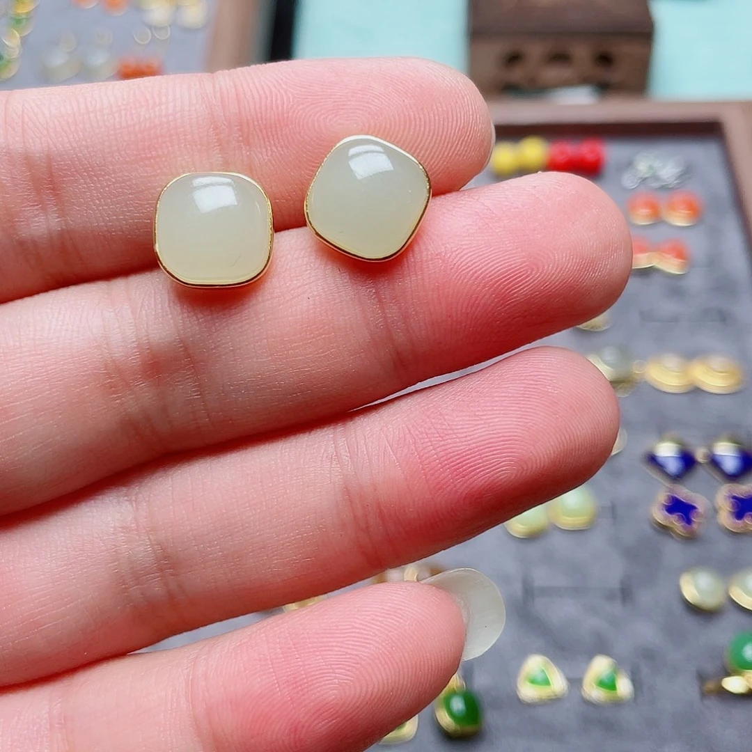 和田玉耳钉银S925镶嵌