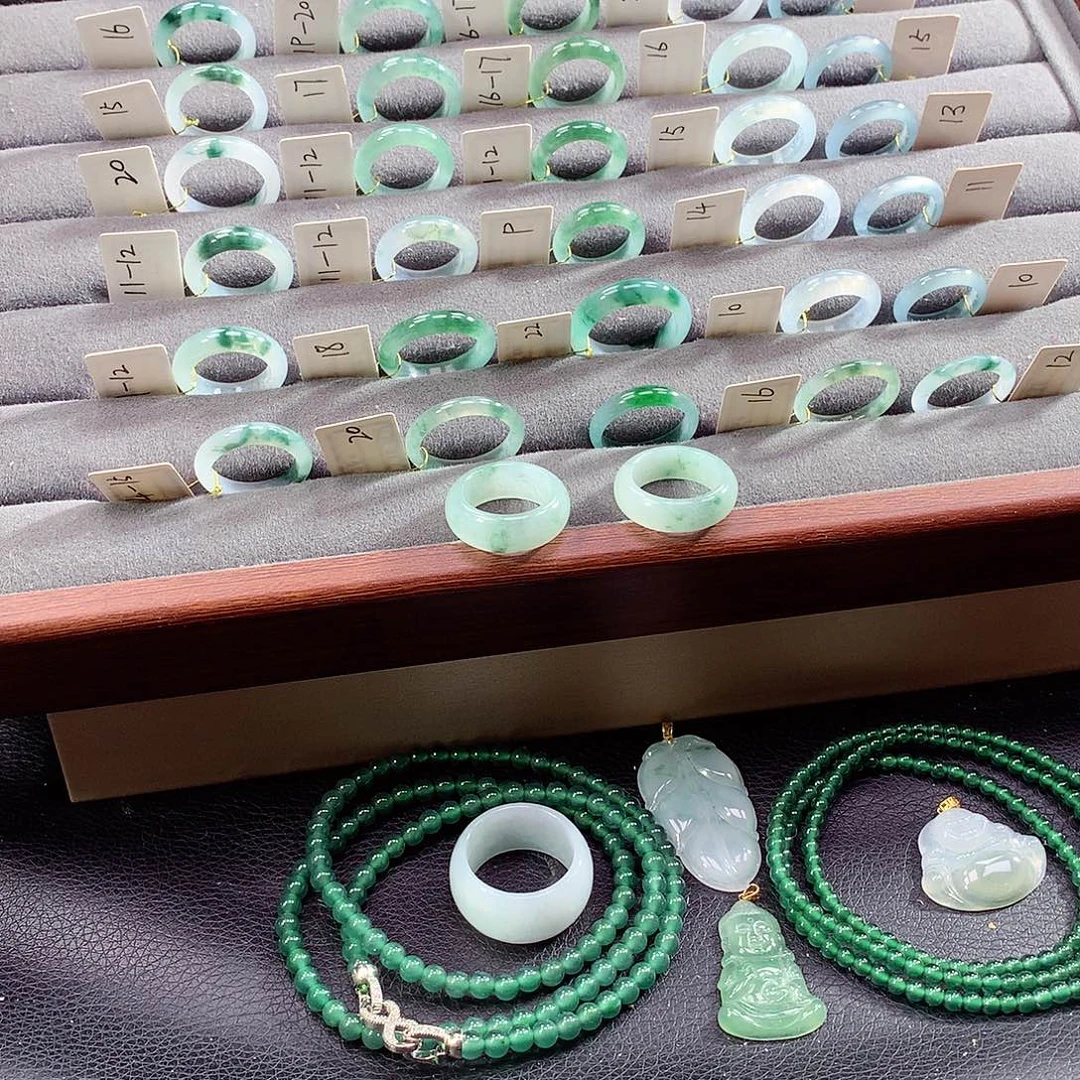 翡翠未镶嵌戒指天然a货