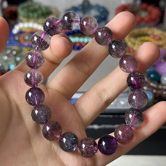 水晶手链未镶嵌矿坑