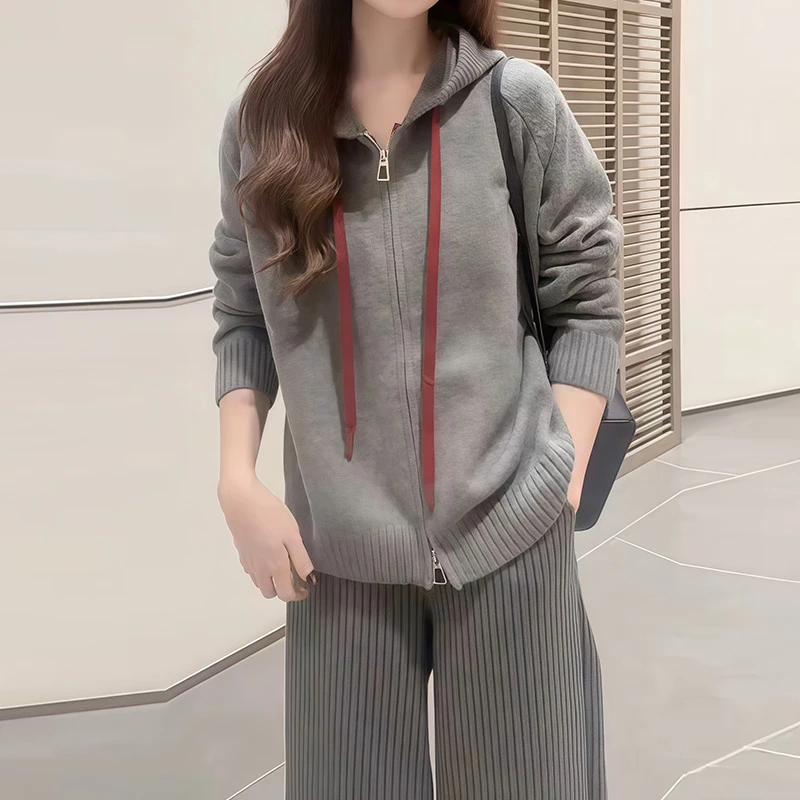 秋冬新款气质韩系慵懒风针织帽衫双头拉链抽绳连帽纯色毛衣外套女