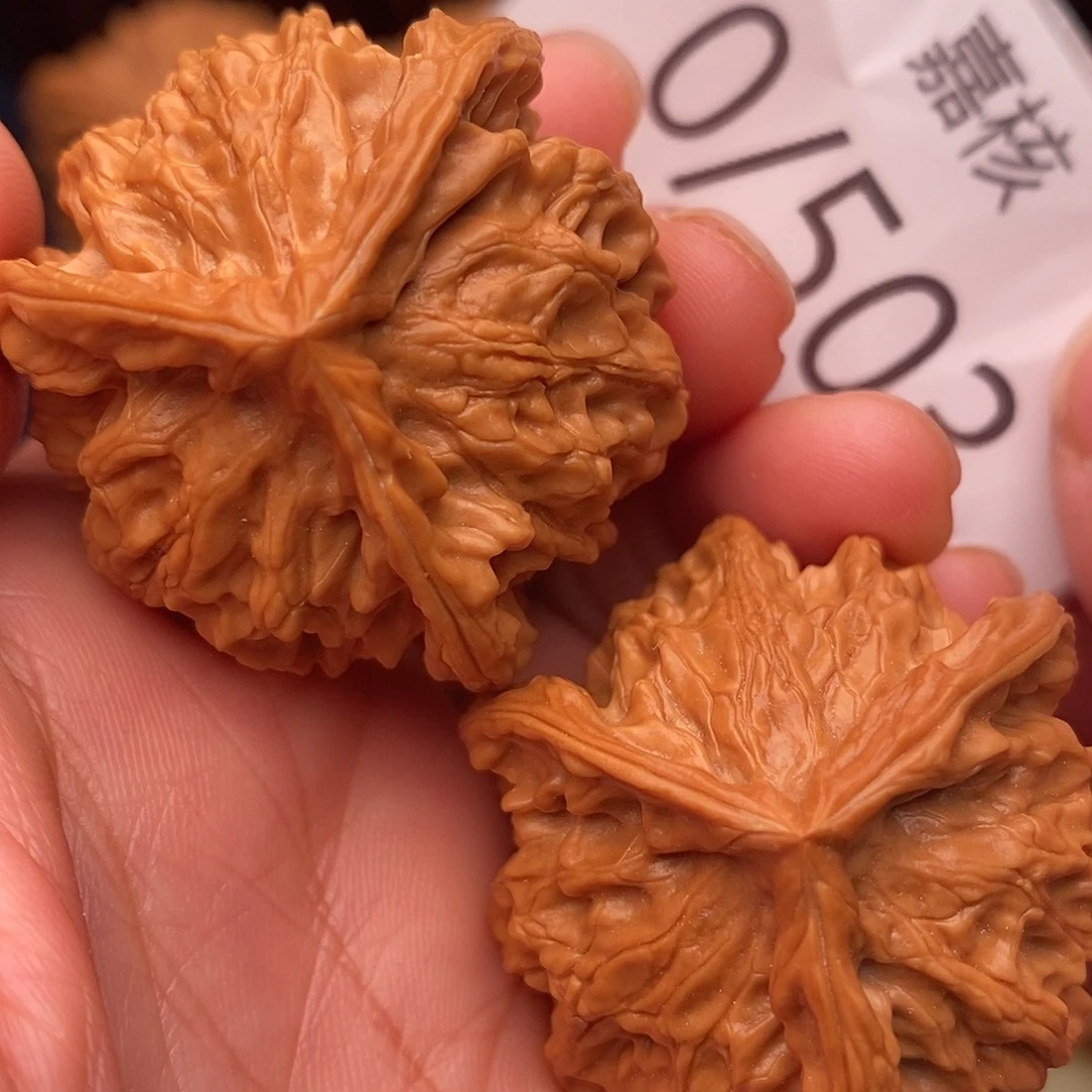 文玩核桃把件39盘山三棱