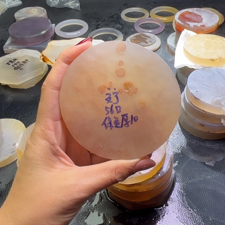 定制玛瑙安*。天然玛瑙定制饰品