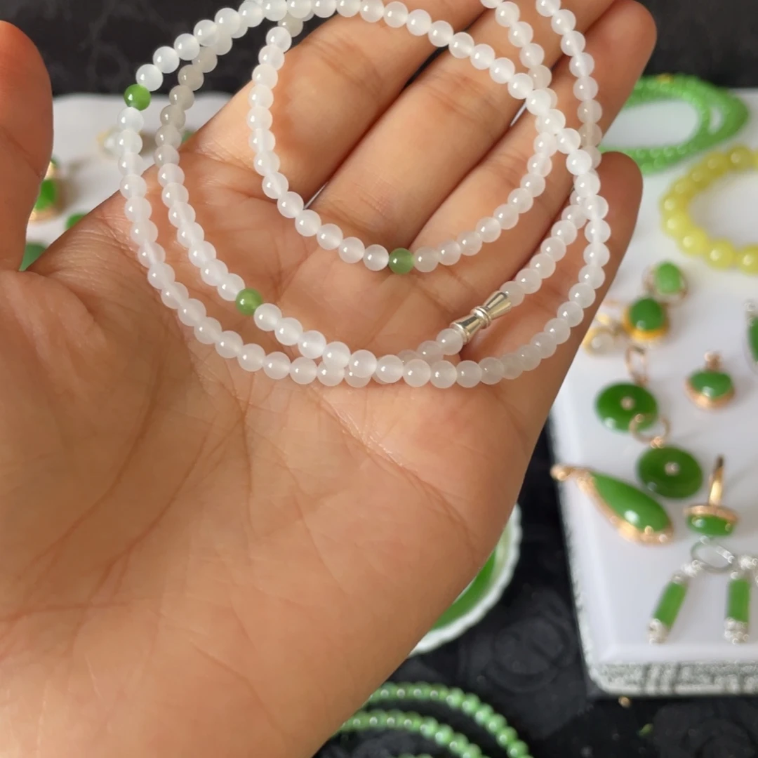 和田玉未镶嵌手串