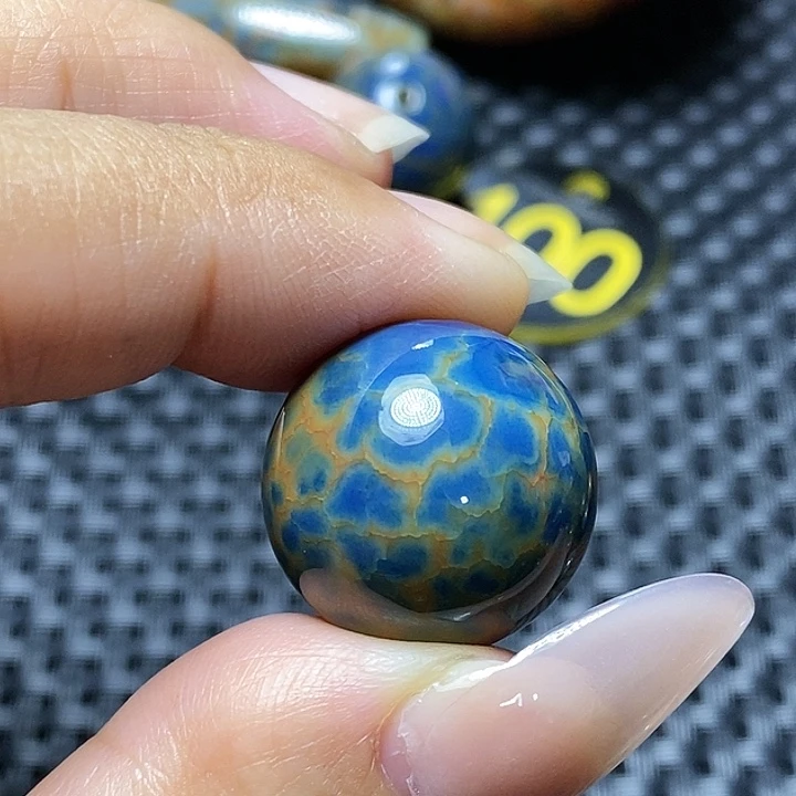 有***人未镶嵌颈饰玛瑙/玉髓