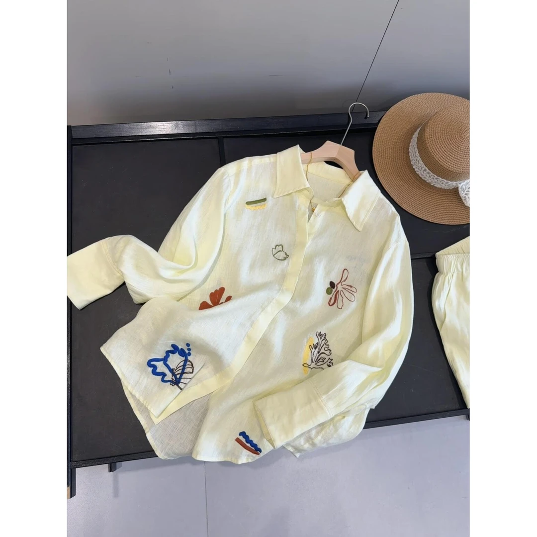 大码麻夏装彩绣防晒衬衫胖妹妹休闲短裤刺绣时尚套装