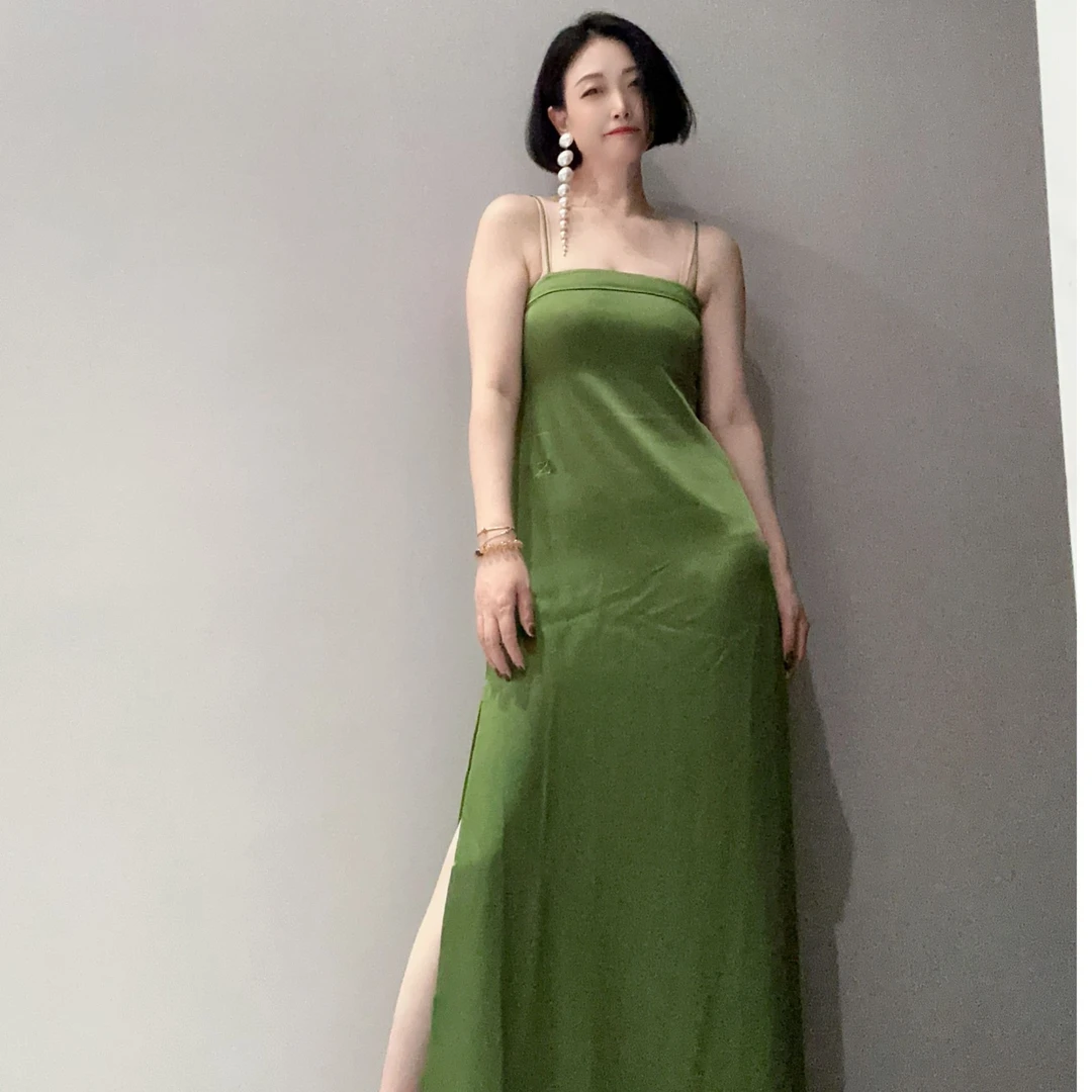 小众设计重磅醋酸吊带长款连衣裙MD10391