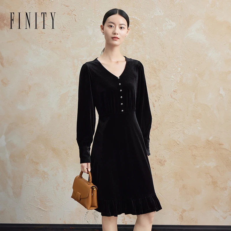 【专属】FINITY 气质优雅小黑裙法式赫本风连衣裙 F21W8E17L6