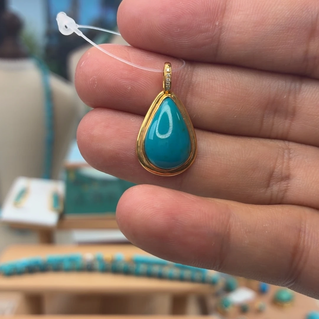 绿松石18K金镶嵌吊坠(不含链)