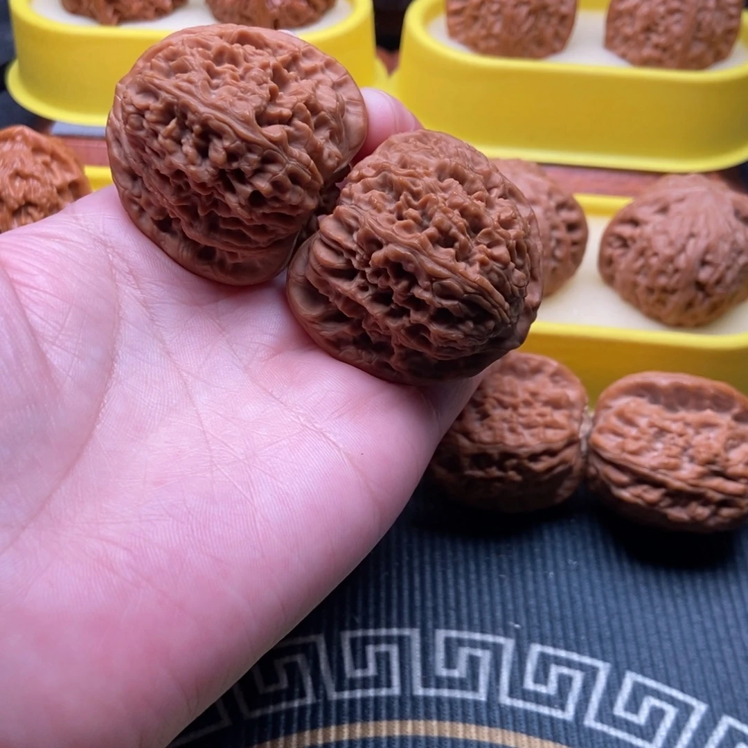 文玩核桃吊坠全品球疆