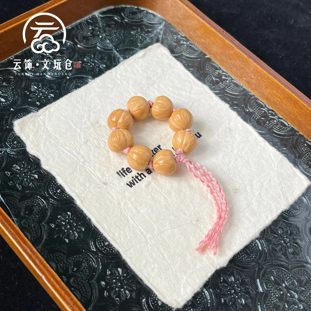 蜜糖桃桃14-15mm  猴头光面屁桃手捻手把件    CP033-826