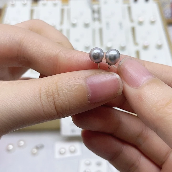 海水珍珠耳饰银S925镶嵌我****?