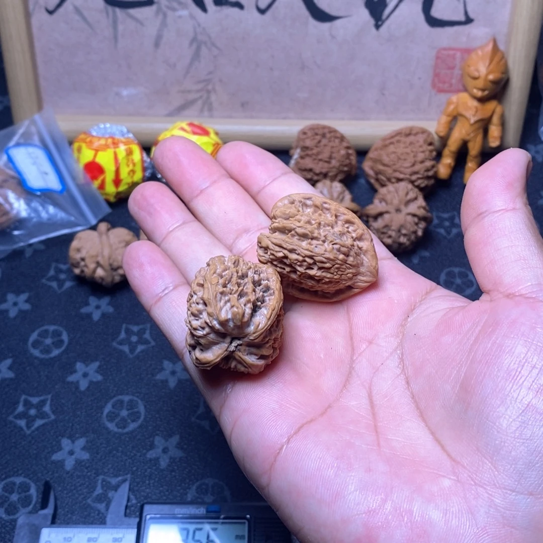 无***戴文玩核桃吊坠111111